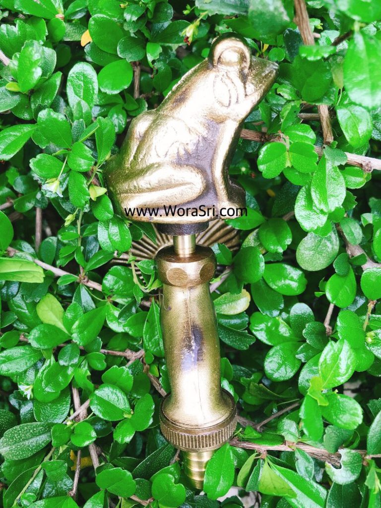 ก๊อกน้ำทองเหลือง